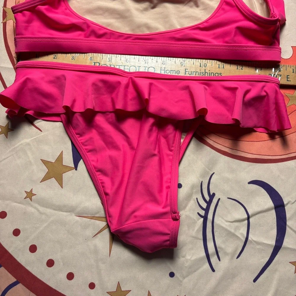 Gnash Swim Free People Pink Ruffle Bikini Set Size 8 US Made in Australia Lycra